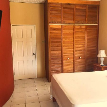 Yaad Hostel Montego Bay Exterior photo