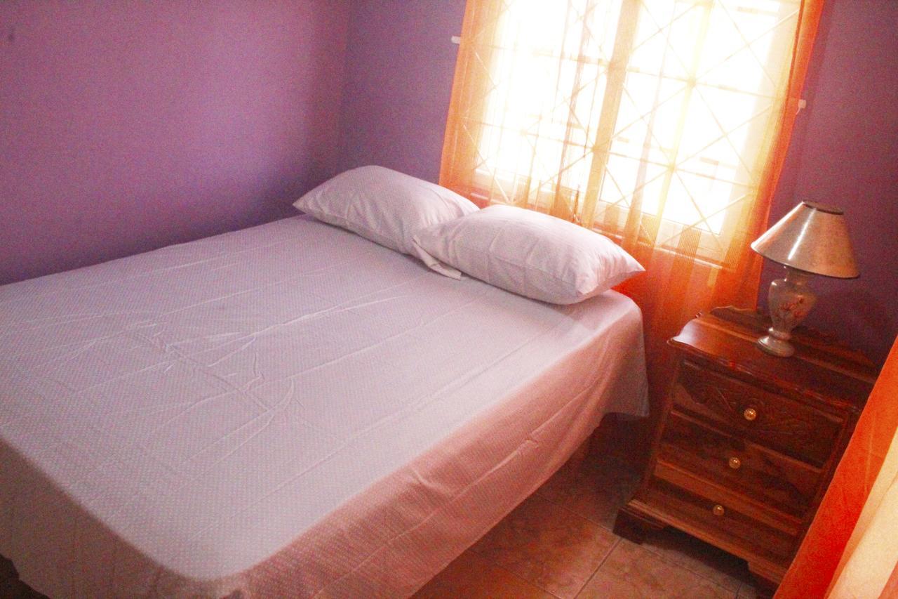 Yaad Hostel Montego Bay Exterior photo