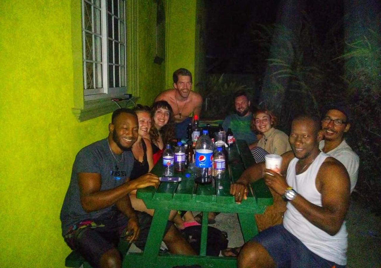 Yaad Hostel Montego Bay Exterior photo